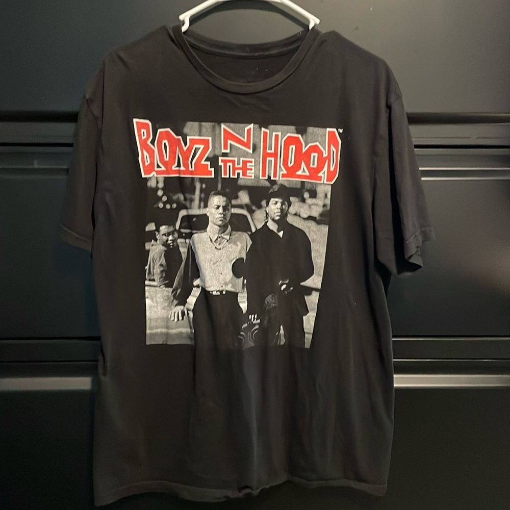 Men’s graphic tee